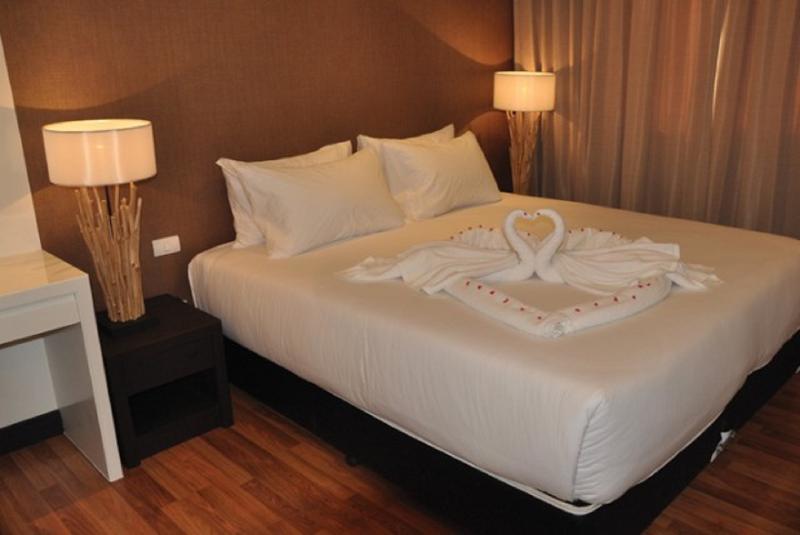 Kokotel Bangkok Dheva Thonglor Екстериор снимка